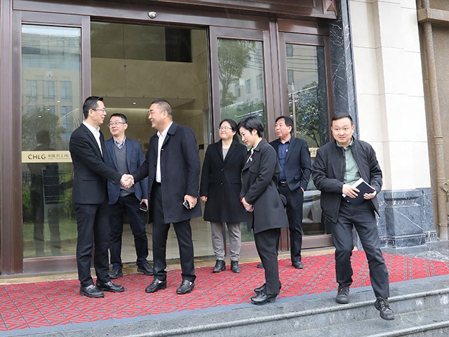 热烈欢迎市科技局领导一行莅临集团调研指导工作